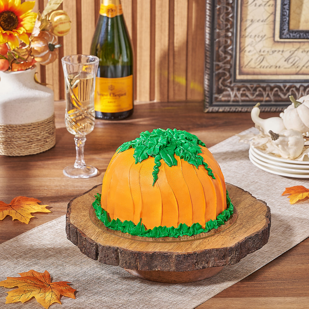 Fall Pumpkin Spice Cake with Buttercream Frosting – how the gift is presented