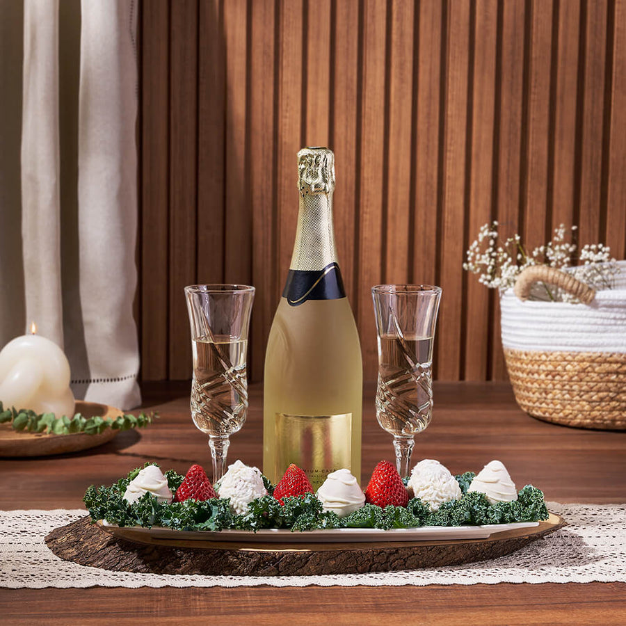 Chocolate Strawberry & Champagne Gift Board, champagne gift, champagne, sparkling wine gift, sparkling wine, chocolate dipped strawberry gifts, chocolate dipped strawberries, Ottawa delivery