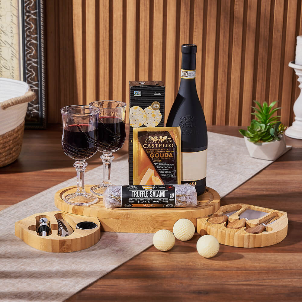 Cheese and Wine Gift with Tools – how the gift is presented