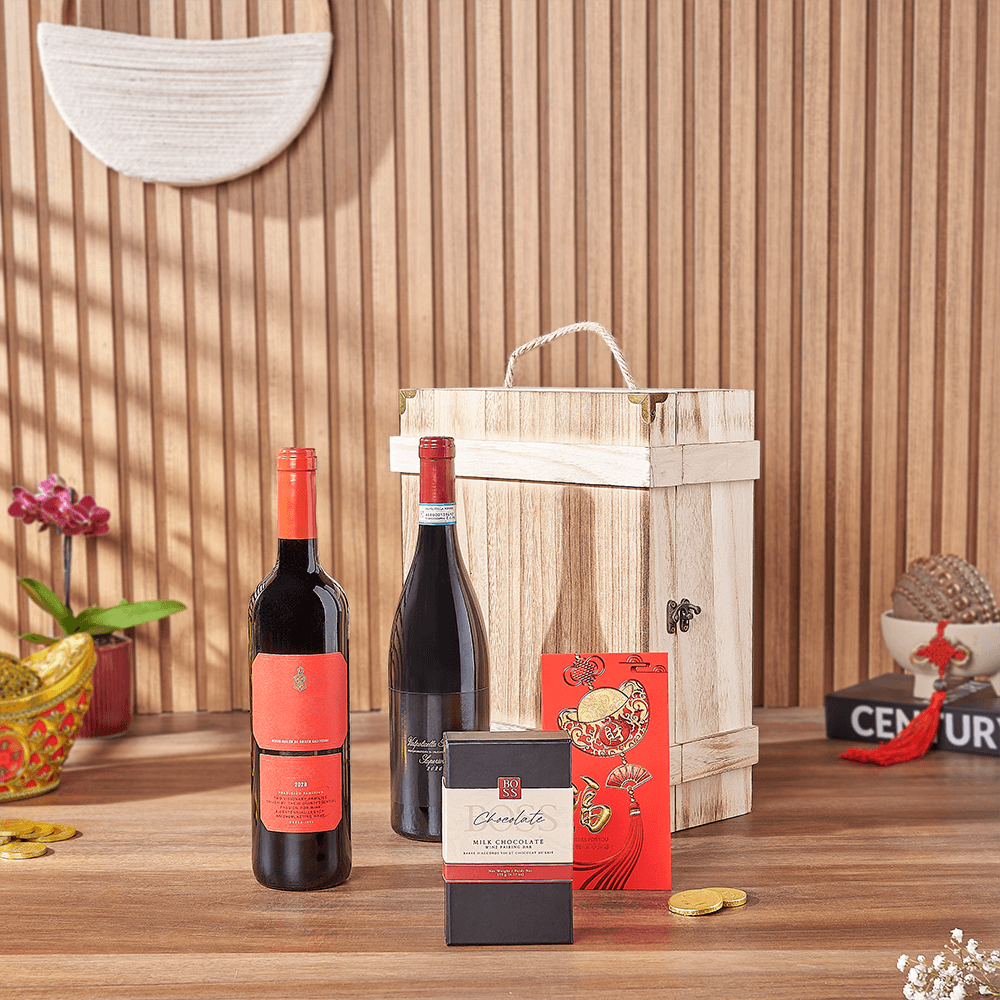 Elegant Wooden Wine Gift Box Featuring Two Wines and Gourmet Chocolate – how the gift is presented