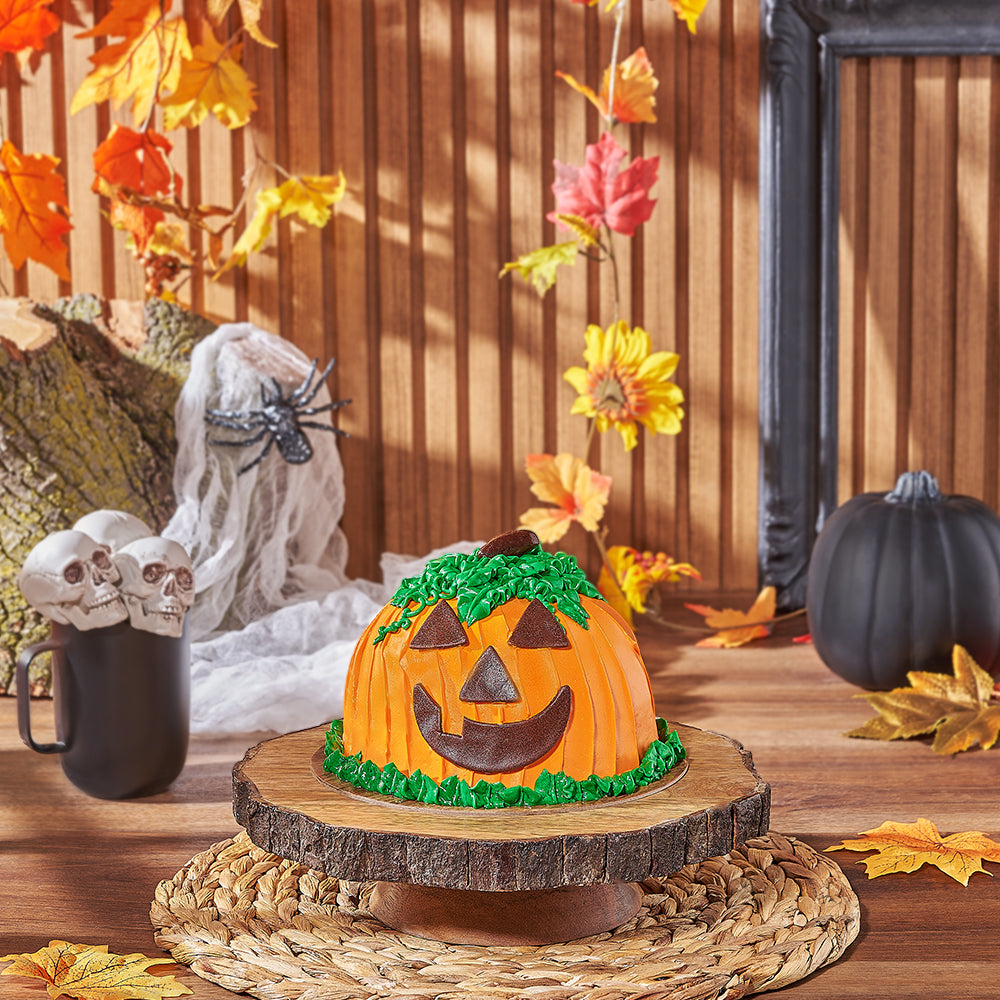 Pumpkin Cake with Jack Design – how the gift is presented