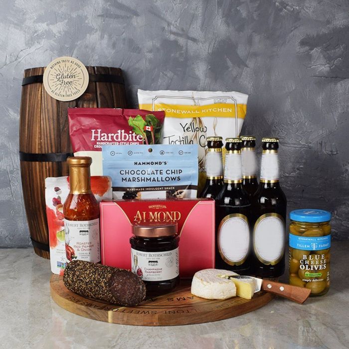 Signature Beer Gift Basket with Chocolate Chip Marshmallows and Cheese – how the gift is presented