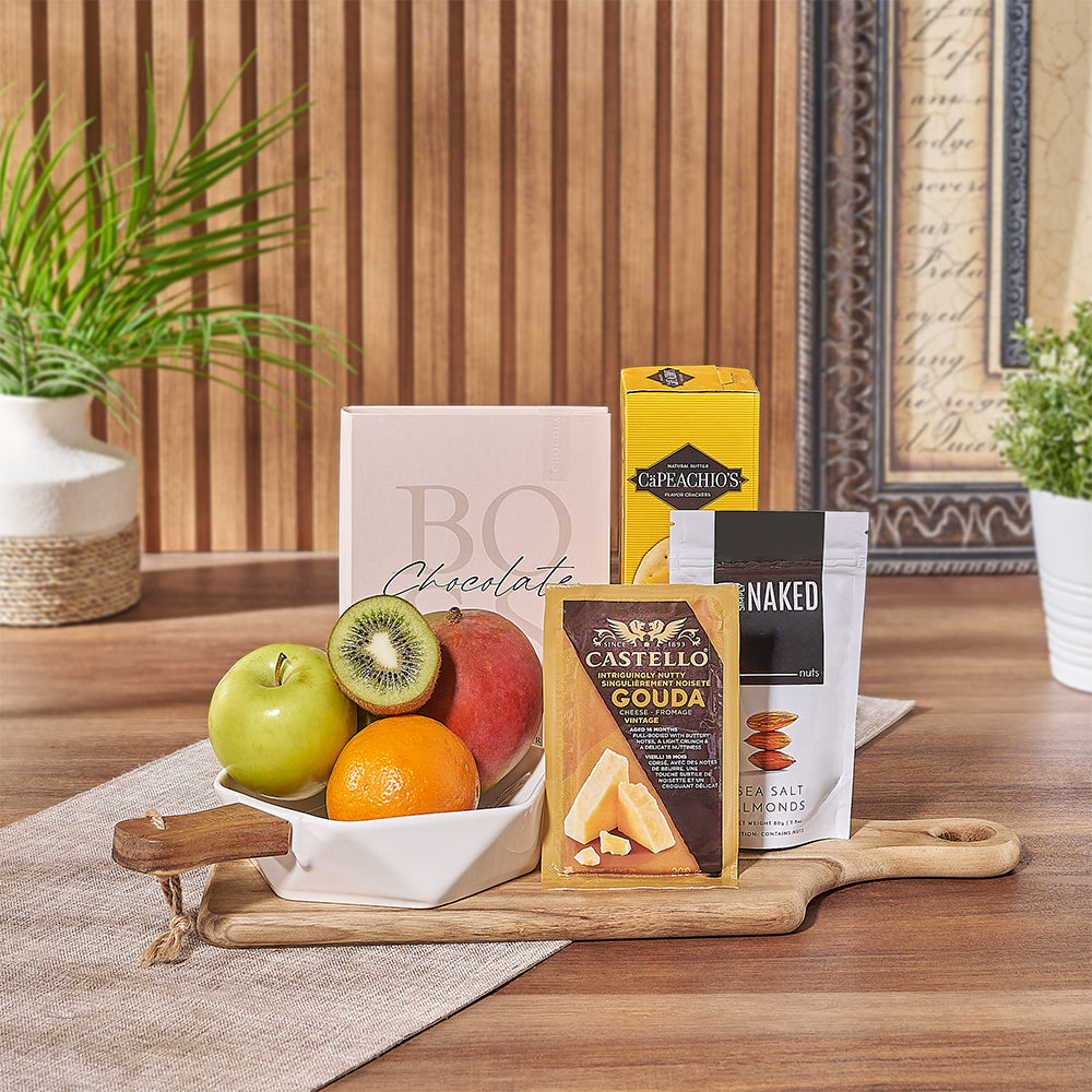 The Fresh &amp; Fruity Gift Basket makes a healthy gift that is sure to please, Ottawa delivery 
