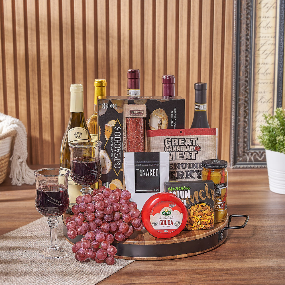 Signature Wine Collection with Gourmet Meats and Cheese – how the gift is presented