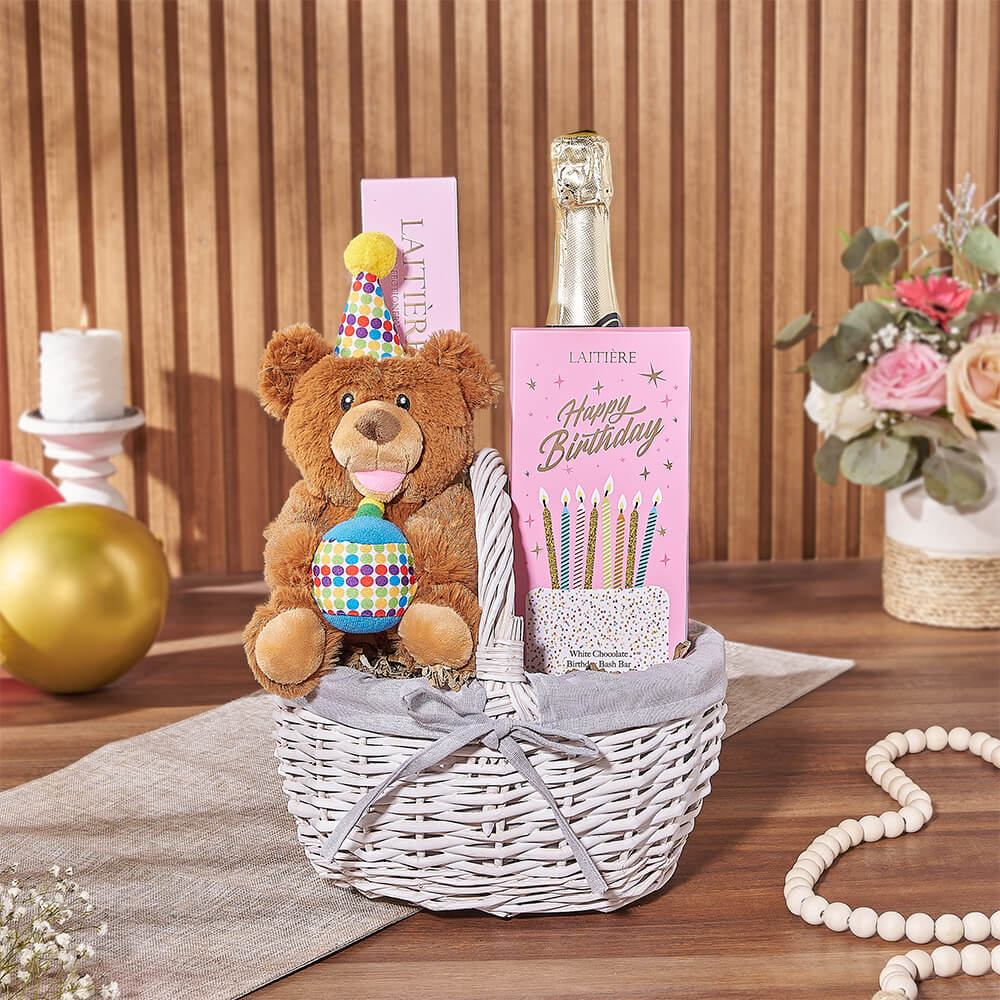 Sparkling Wine and Birthday Gift Basket – how the gift is presented