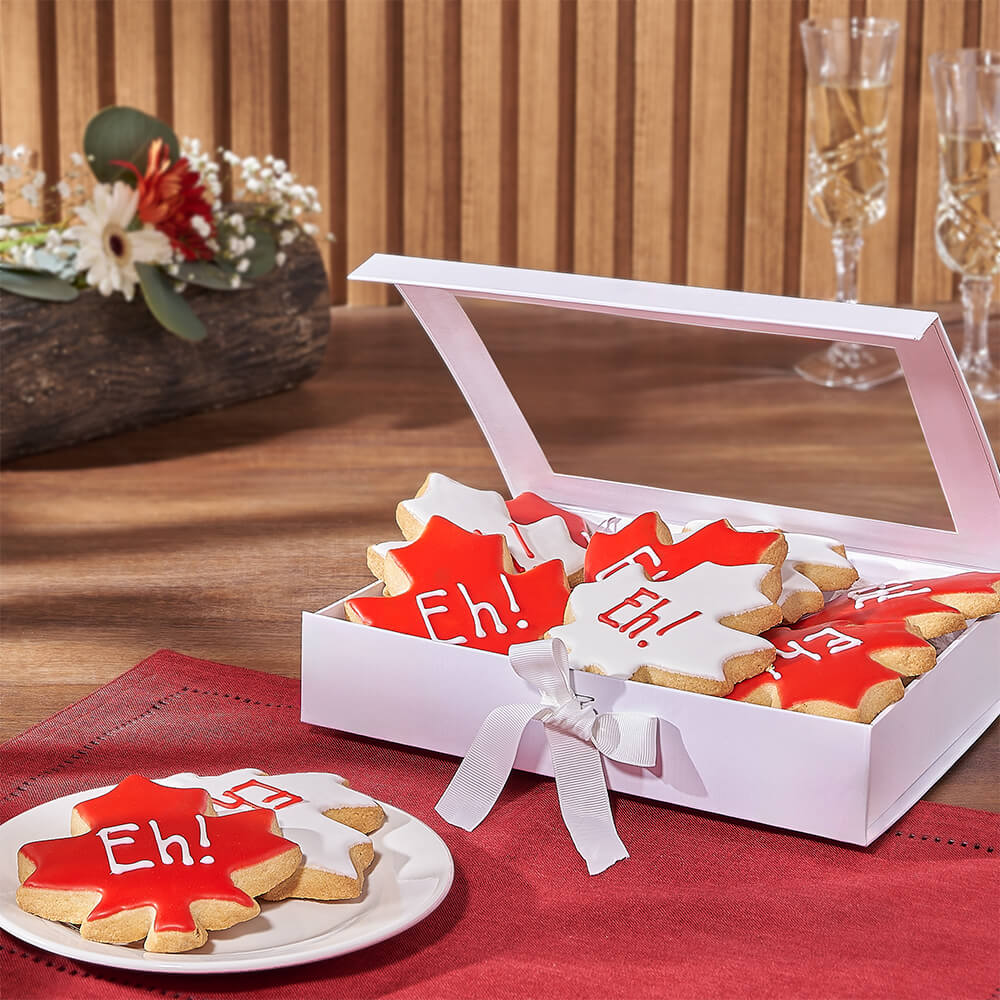 Canada Day Maple Leaf Cookie Gift Basket – how the gift is presented