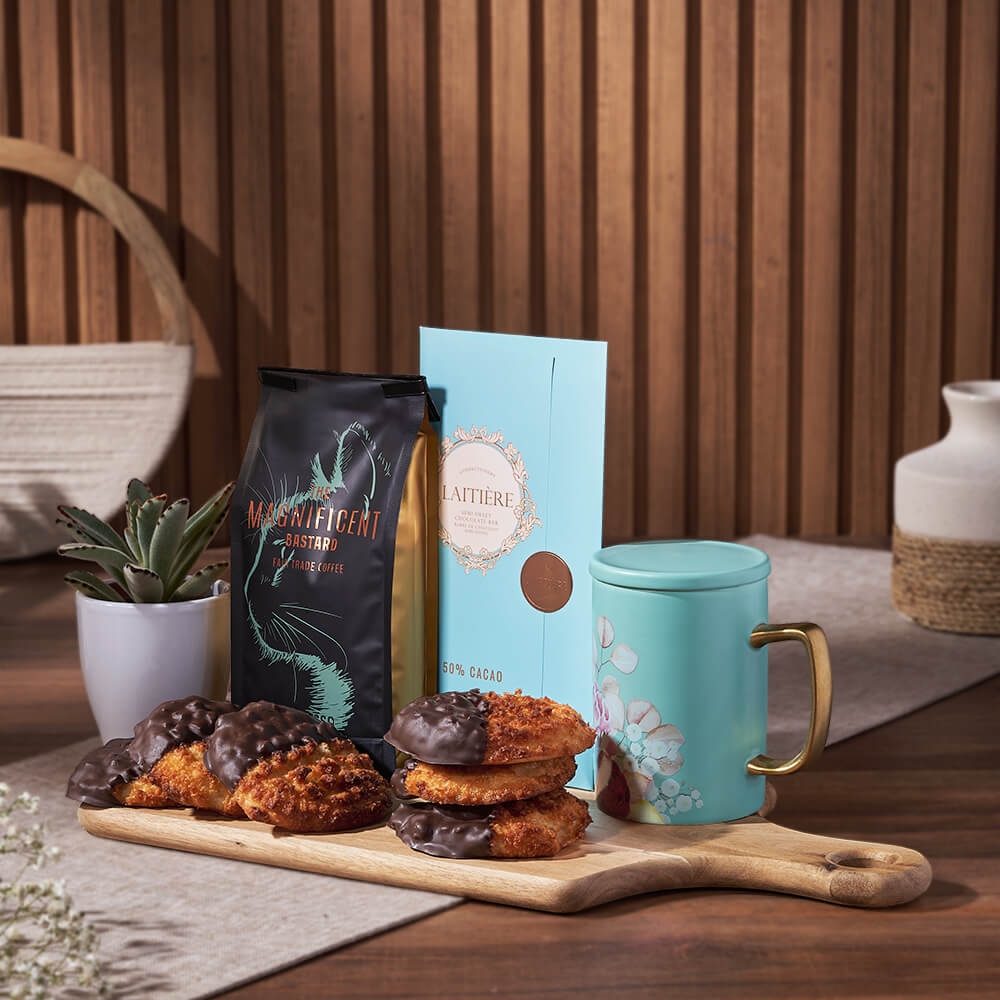 Coffee & Macaroon Gift Board, coffee gift, coffee, chocolate gift, chocolate, cookie gift, cookie, macaroon gift, macaroon, Ottawa delivery