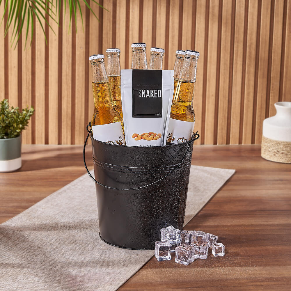 Corona Beer and Nuts Bucket – how the gift is presented