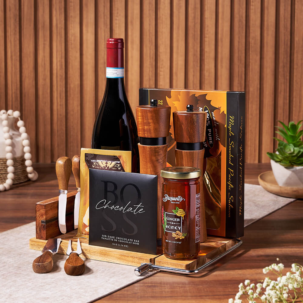 Wine Gift Basket with Maple Smoked Salmon and Dark Chocolate – how the gift is presented