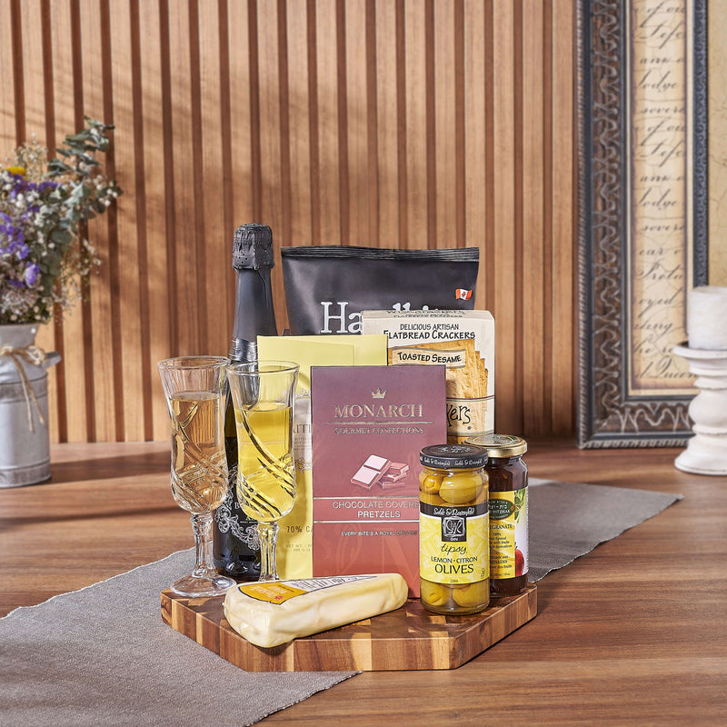 Deluxe Kosher Celebration Gift Kosher gift baskets Ottawa delivery