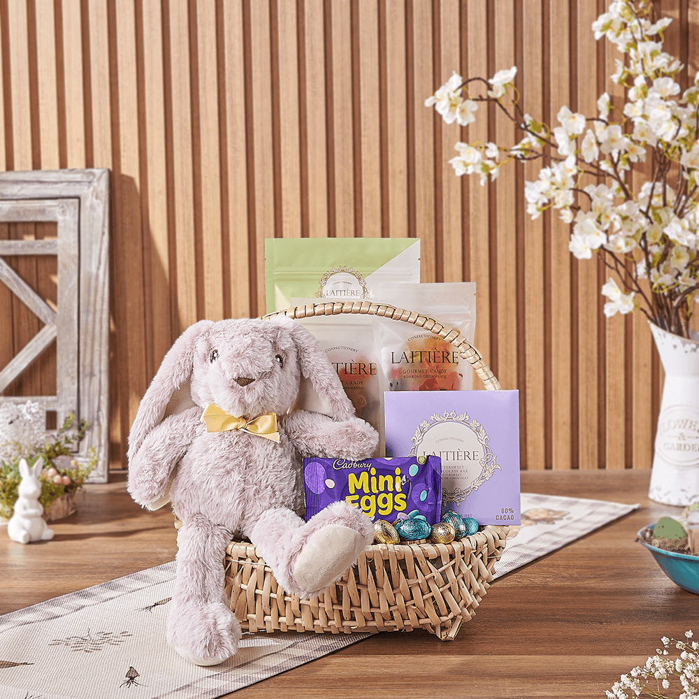 Easter Candy &amp; Treat Basket, easter gift, easter, chocolate gift, chocolate, candy gift, candy, Ottawa delivery