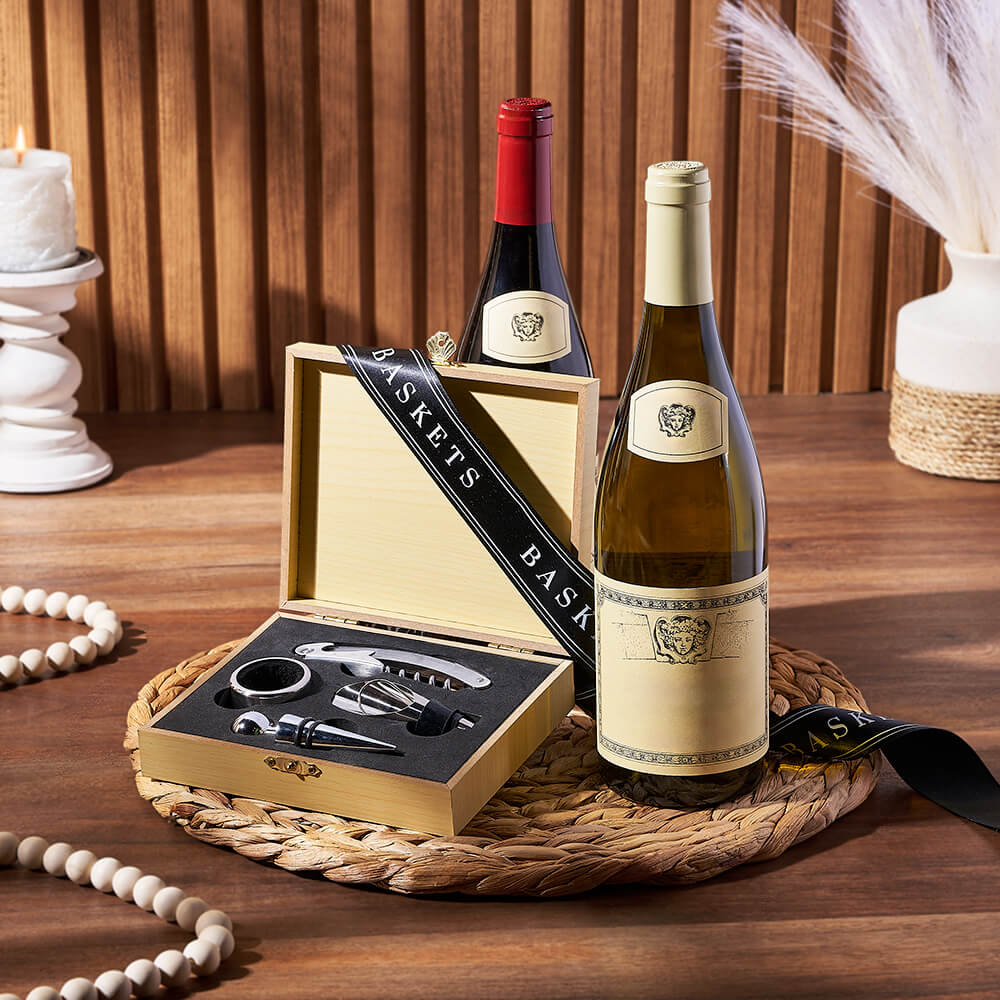 Wine Gift Basket and Corkscrew Set – how the gift is presented