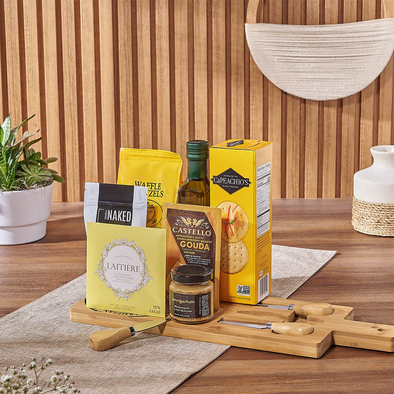 Gourmet Cheese & Cracker Gift Set, cheese gift, cheese, cheese board gift, cheese board, Ottawa delivery