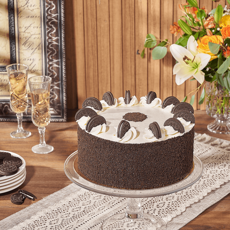 Grand Oreo Chocolate Cake, oreo cake gift, oreo cake, cookies and cream cake, cookies and cream cake gift, cake gift, cake, Ottawa delivery