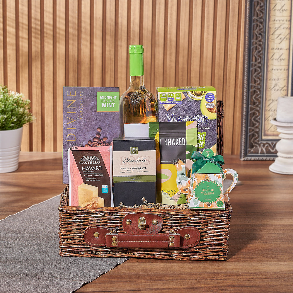Kosher Wine &amp; Treats Basket
Ottawa Baskets- Ottawa Delivery