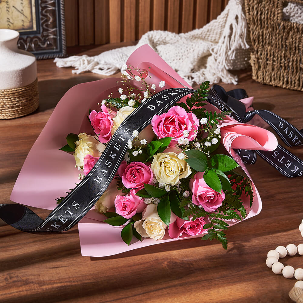 Elegant Bouquet of Pink and White Roses with Greenery – how the gift is presented