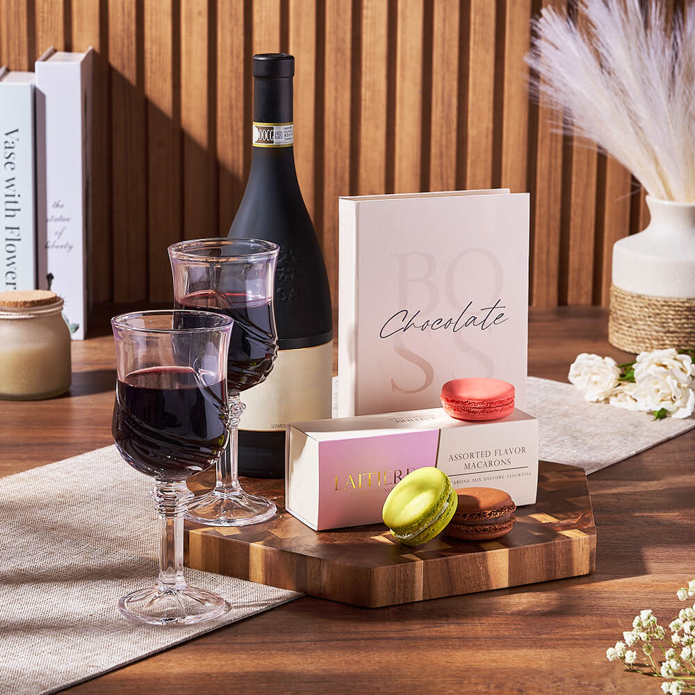 Macaron &amp; Wine for Two Gift Set, wine gift, wine, macaron gift, macaron, chocolate gift, chocolate, Ottawa delivery