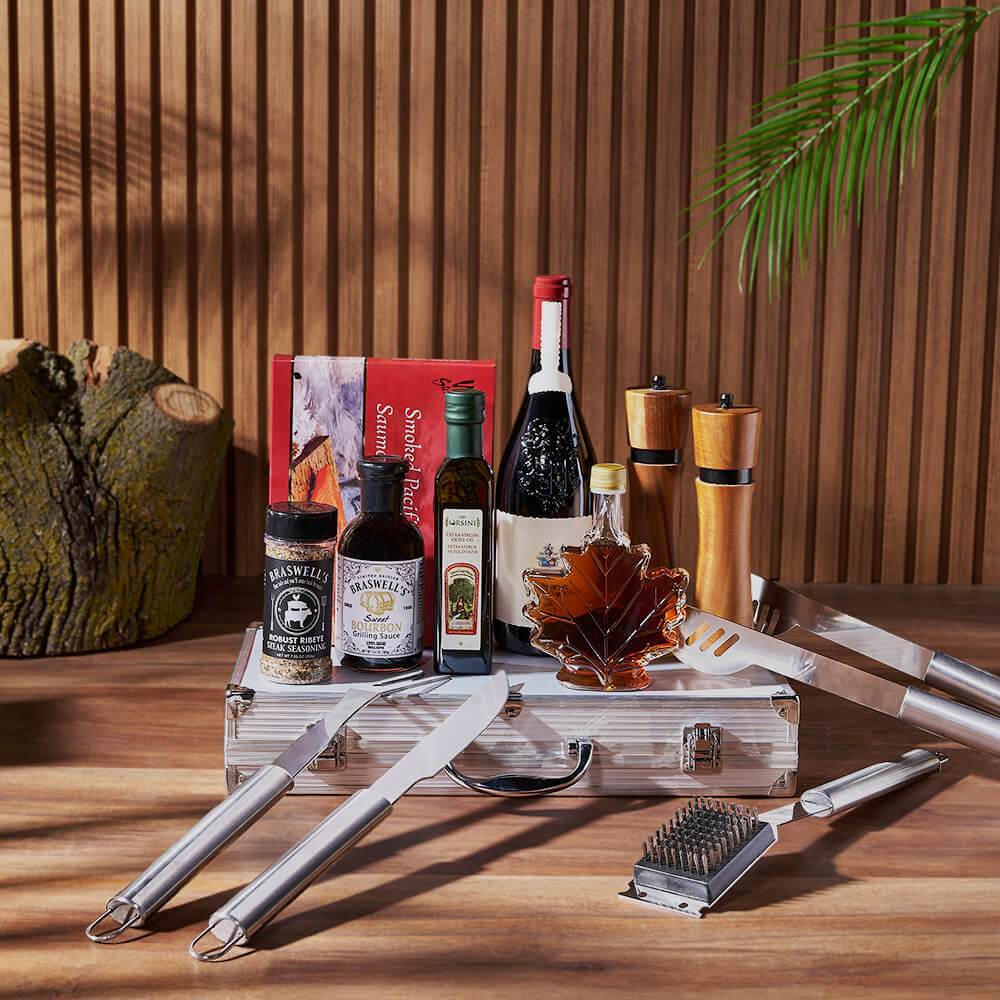 Wine Basket Featuring Maple and Sauces – how the gift is presented