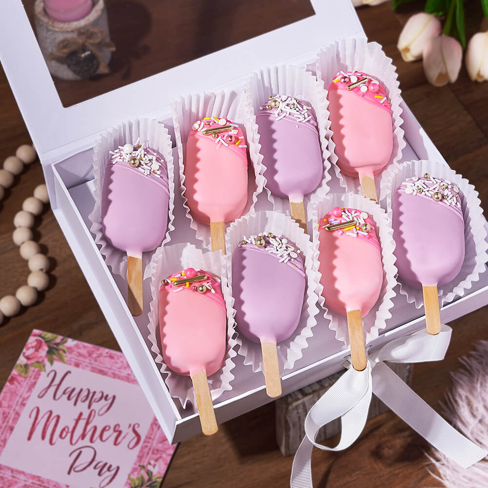 Gift Box of Pink and Purple Brownie Cakecicles for Mother – how the gift is presented