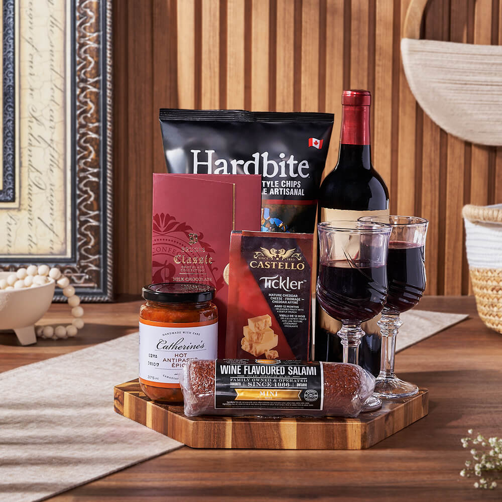 Wine Gift Basket Featuring Ketchup Chips and Milk Chocolate – how the gift is presented