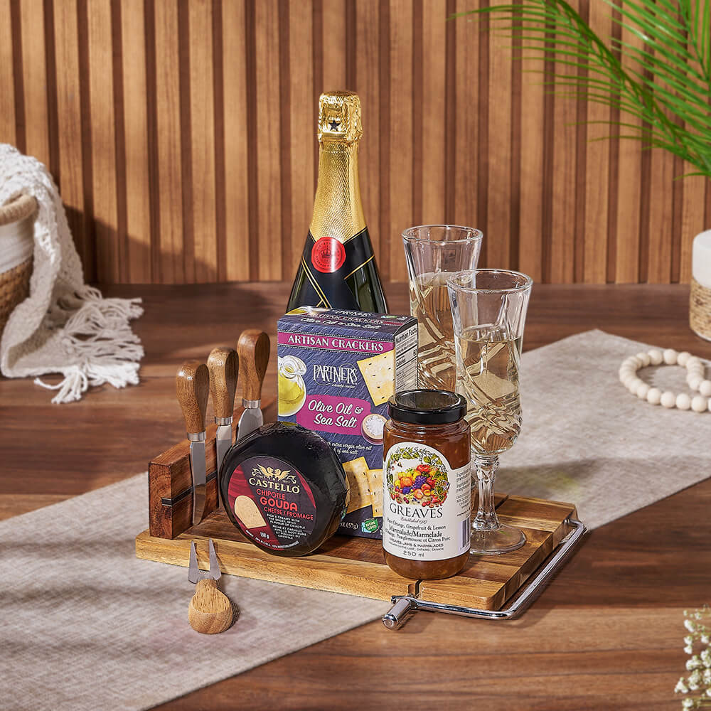 Spread a Smile Champagne Basket, champagne gift, champagne, sparkling wine gift, sparkling wine, cheese board gift, cheese board, Ottawa delivery