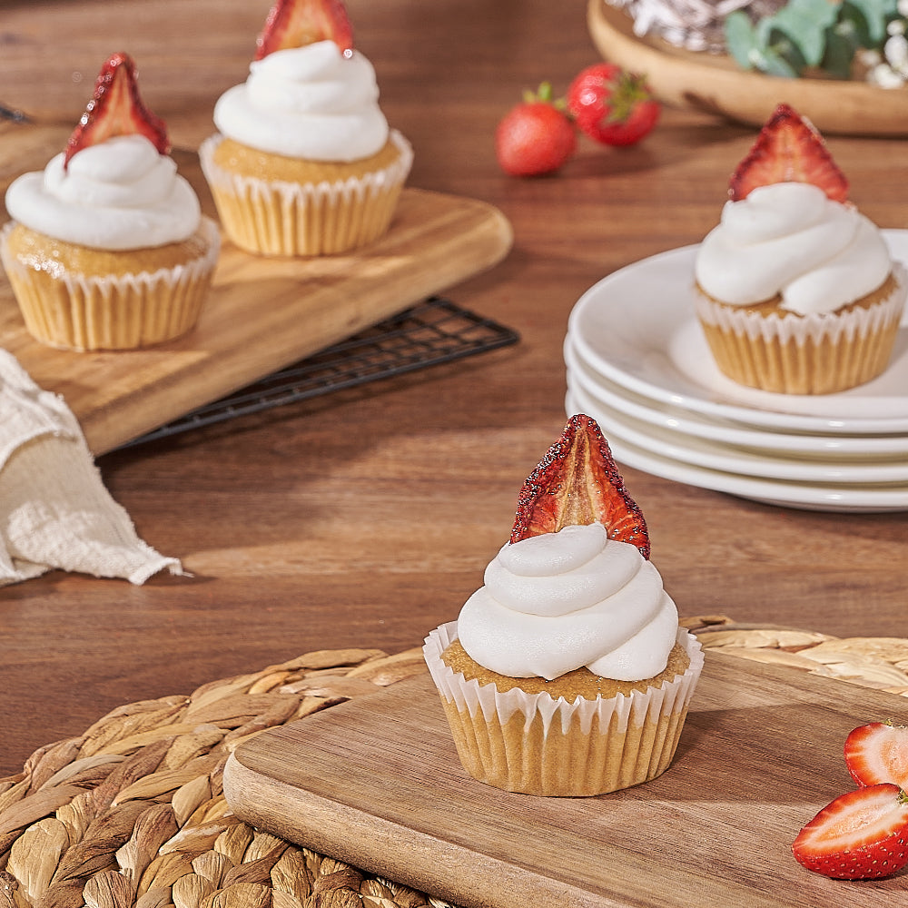 Vegan Vanilla Cupcakes Box of Four – how the gift is presented